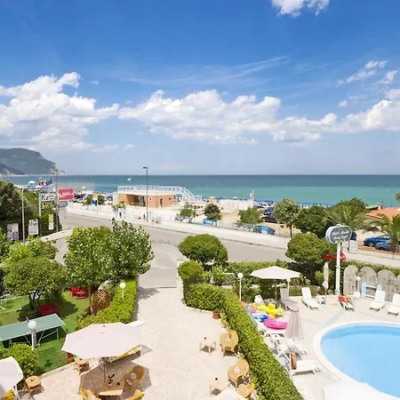 Baby Gigli Hotel 3*