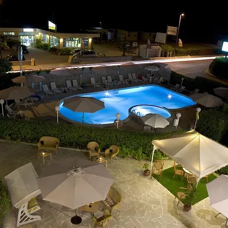 호텔 Baby Gigli 3*