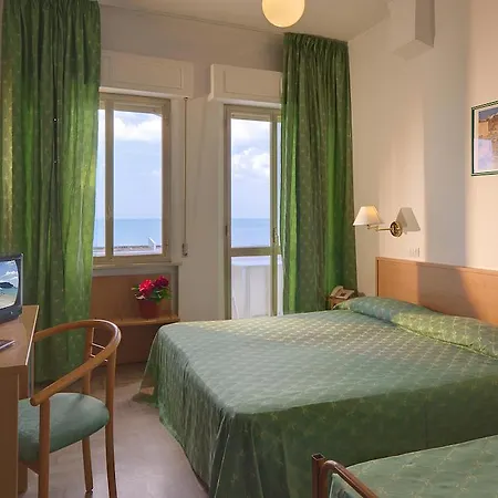 Baby Gigli 3* 누마나