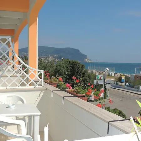 Baby Gigli Hotel 3*