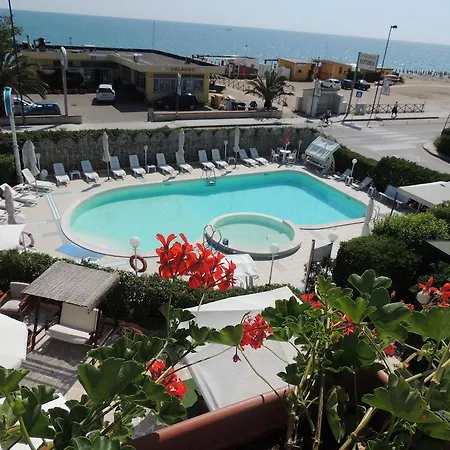 Baby Gigli Hotel Numana
