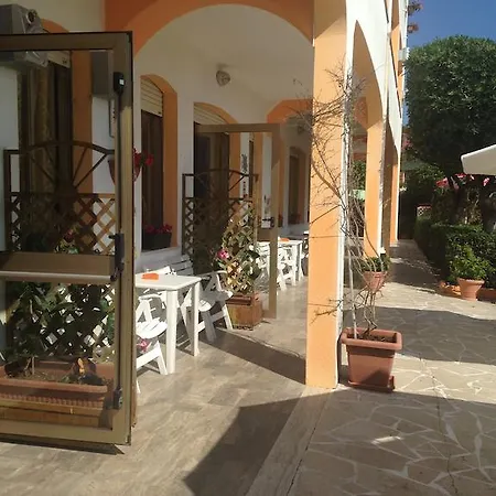 Baby Gigli Hotel 3*