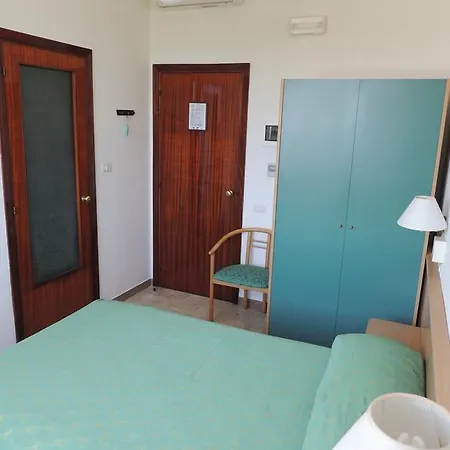 Baby Gigli Hotel 3*